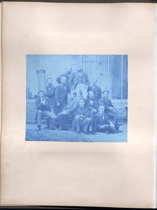 Portefeuille photographique de l’élève Paul Séjourné : photos prises pendant la session d’avril 1876. Don de la famille, 2010.